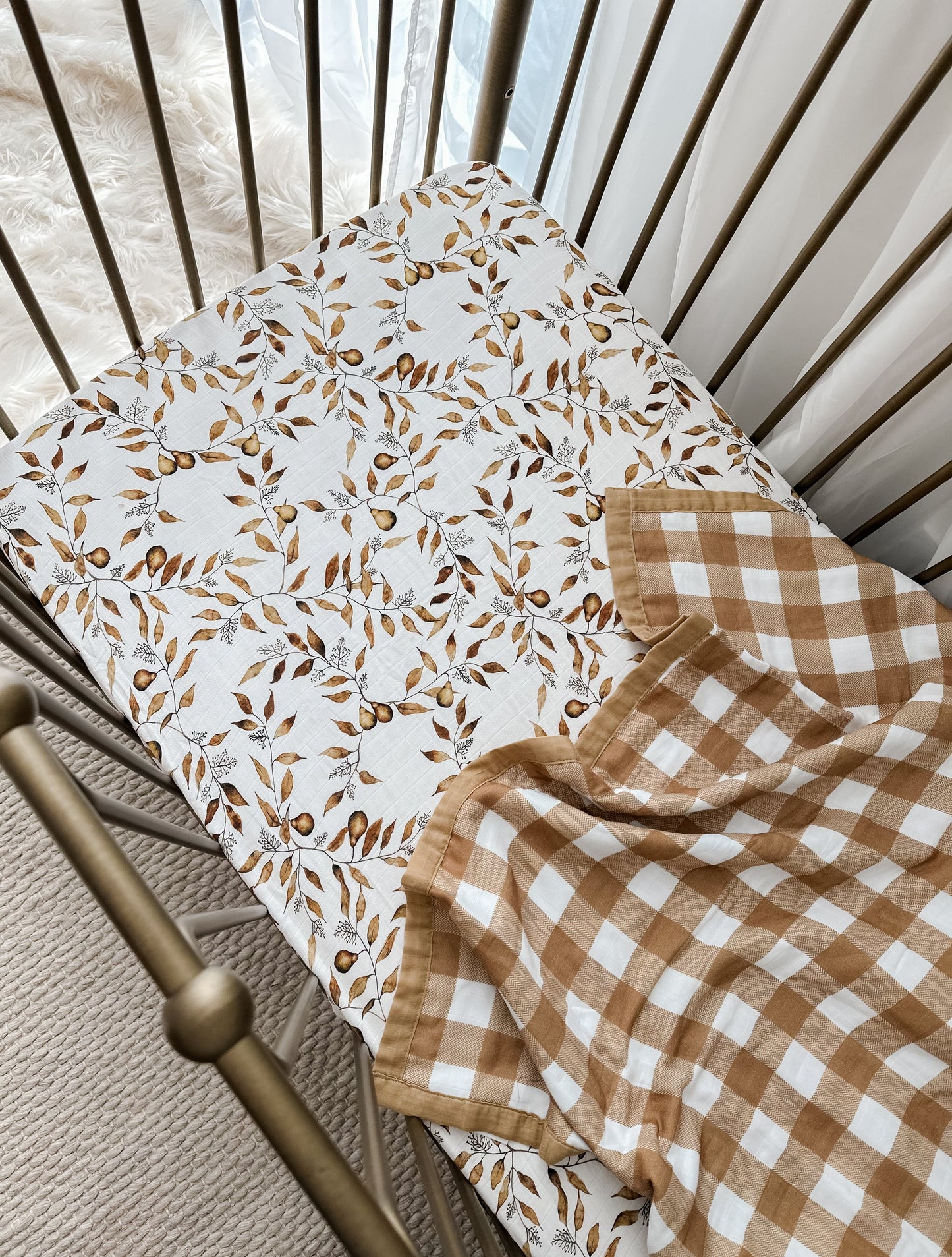 D'Anjou Pear Fitted Cot Sheet